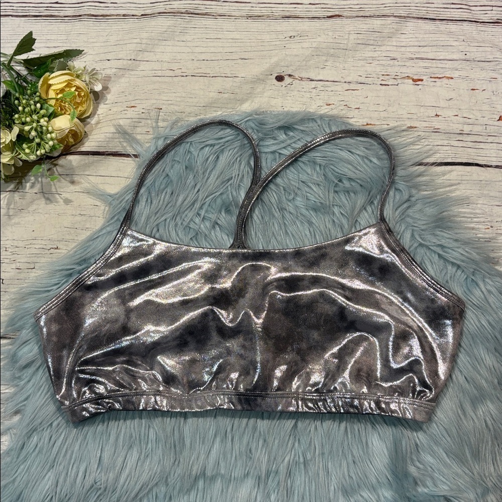Beyond Yoga Racerback Sports Bra in Silver Foil Tie Dye